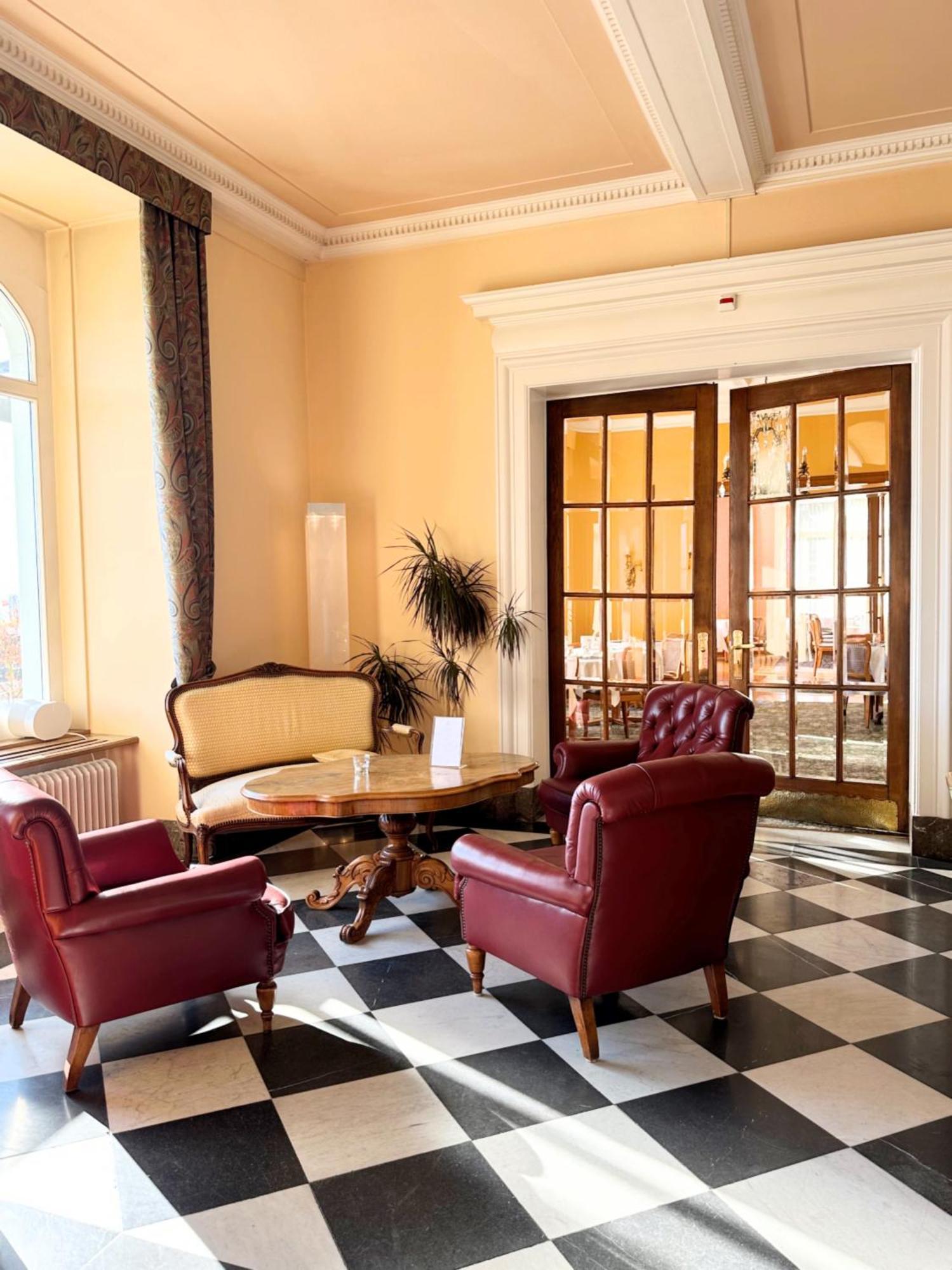 Hotel Royal Luzern Extérieur photo